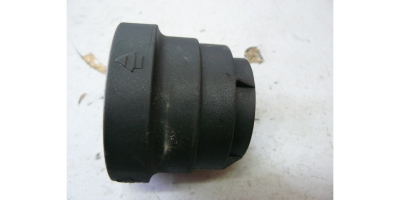 Фиксатор инструмента