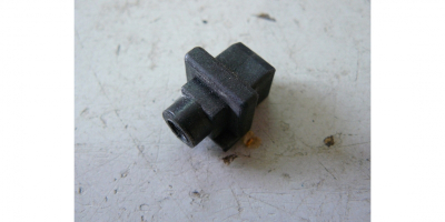 Фиксатор направляющей