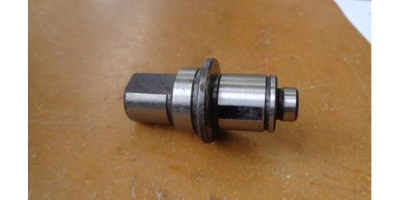 Вал шестерни выходной