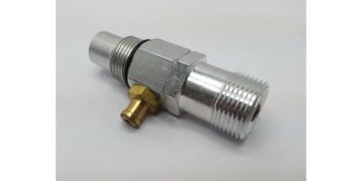 Штуцер выходной