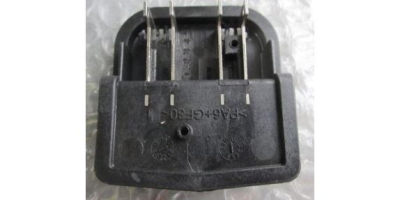 Вилка контактная АКБ системы 20V MAX Lithium PRO