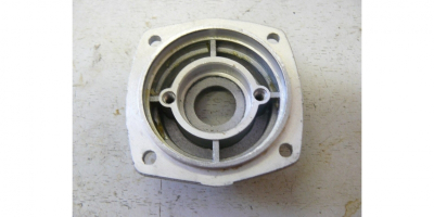 Крышка корпуса редуктора