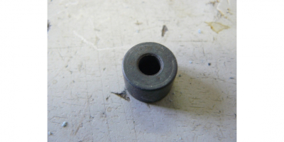 Втулка D15 d9.2 d6 h10