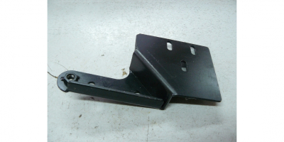 Пластина прижимная