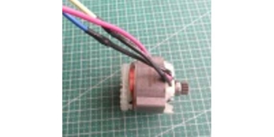 Двигатель бесщеточный безсенсорный 20В с шестерней в сборе для плат JCDZ-1981-B1